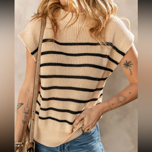 Tan & Black Striped Short Sleeve Ribbed Sweater Knit Top, High Collar - Picture 4 of 13